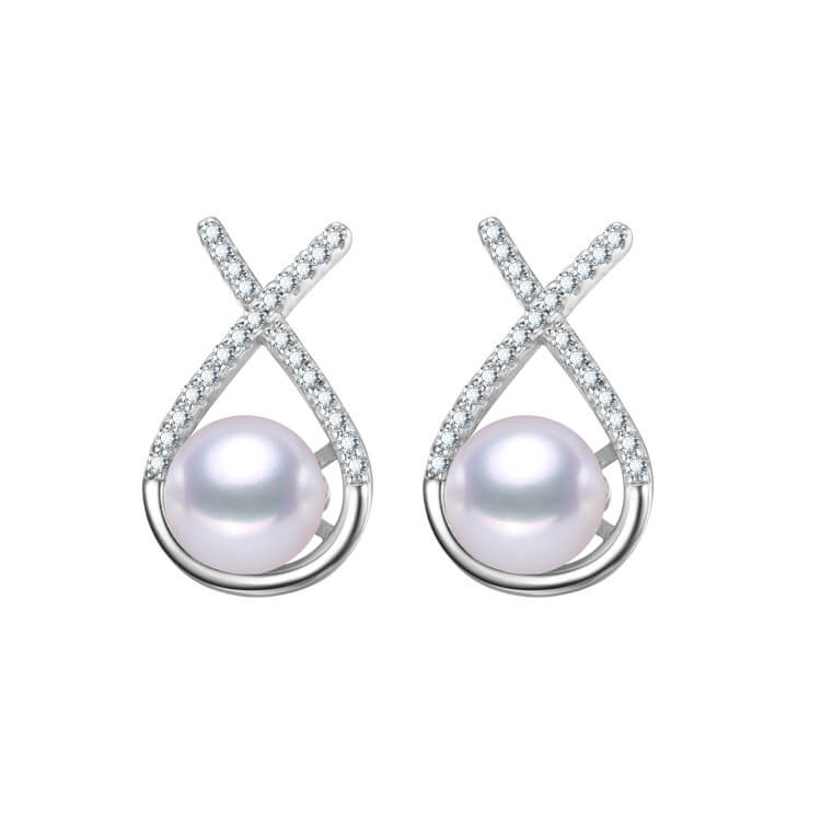 Lilah - Round Pearl Earrings