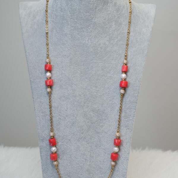 Lota - Elegant Freshwater Pearl and Coral Necklace