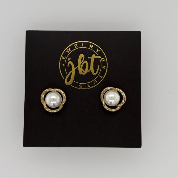 Mimi - Freshwater Pearl Stud Earrings - Image 2
